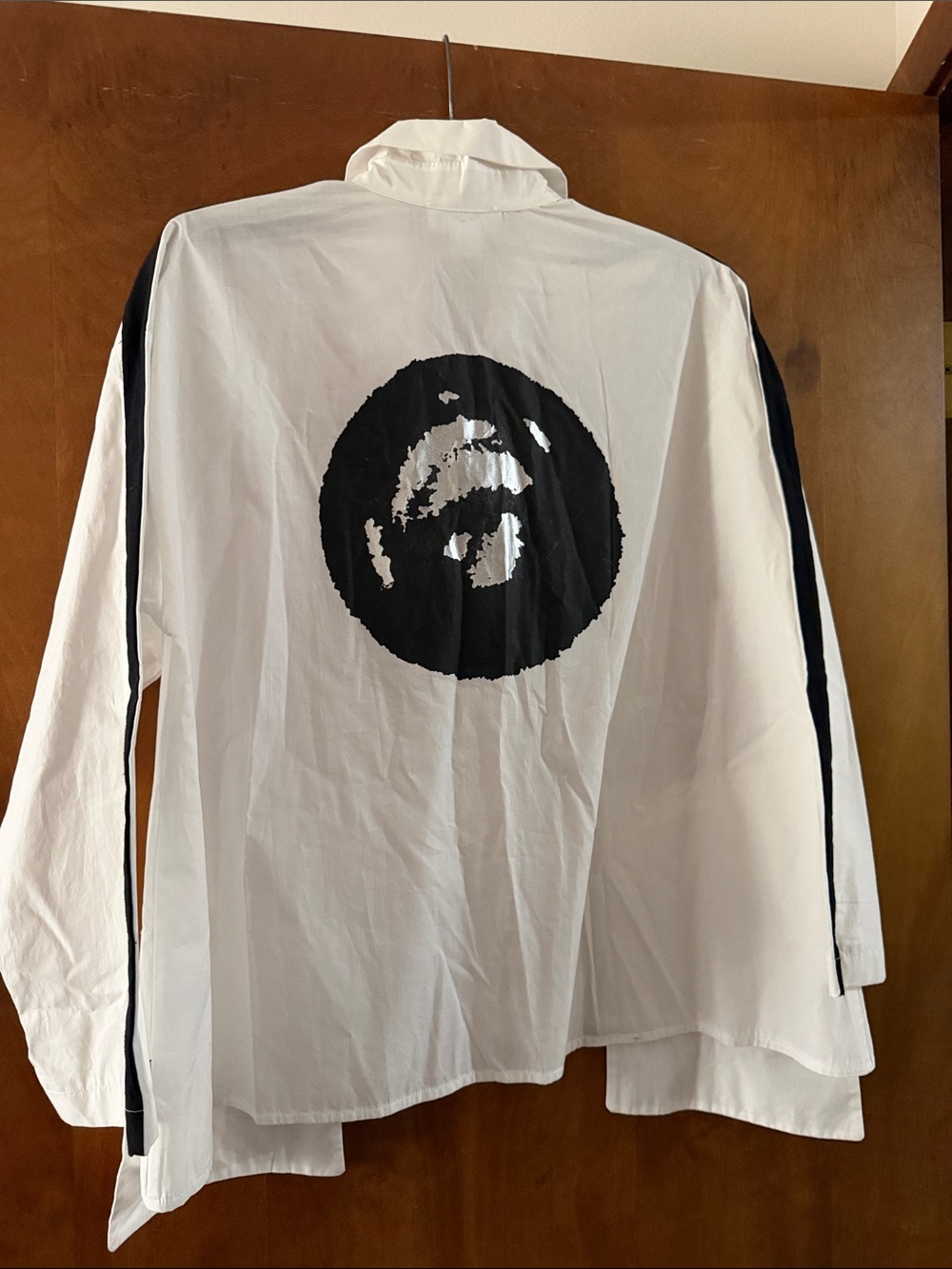 Luukaa White Button-Down Shirt with Black Circular Graphic